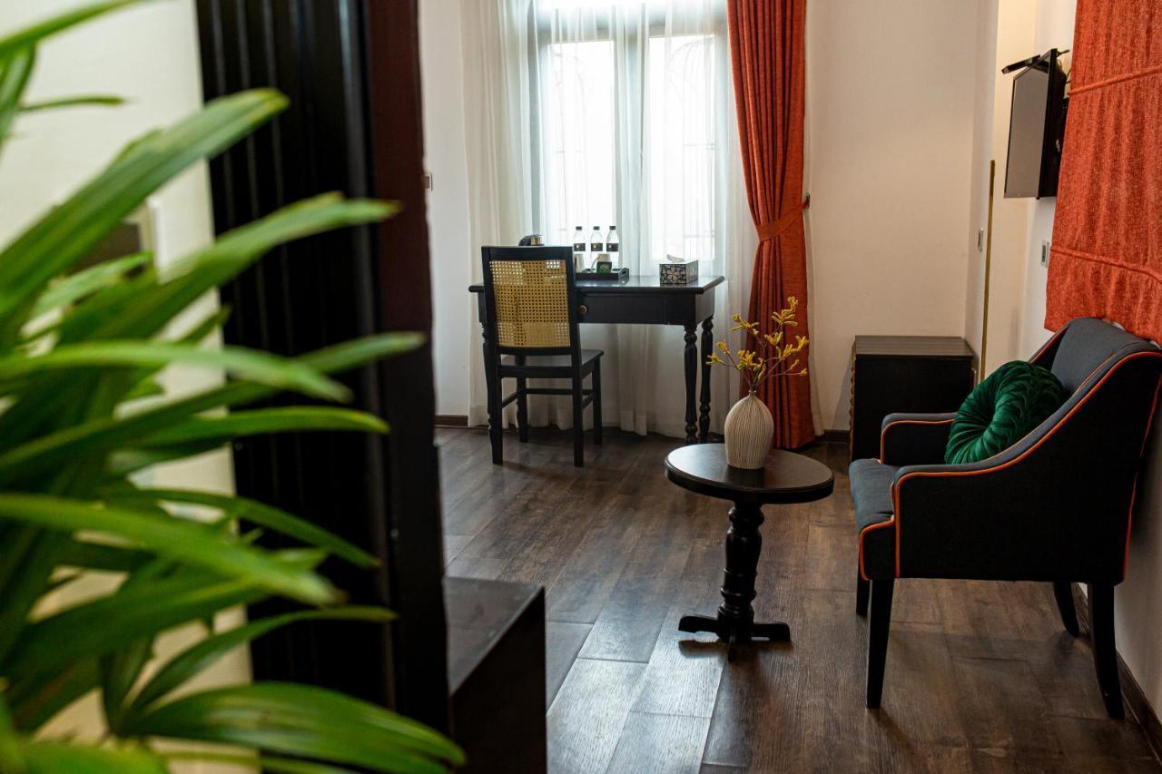Hanoi Center Silk Boutique Hotel & Travel Exterior foto